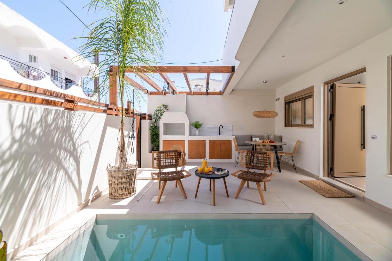 Mariann Premium Suites Lardos Exterior photo